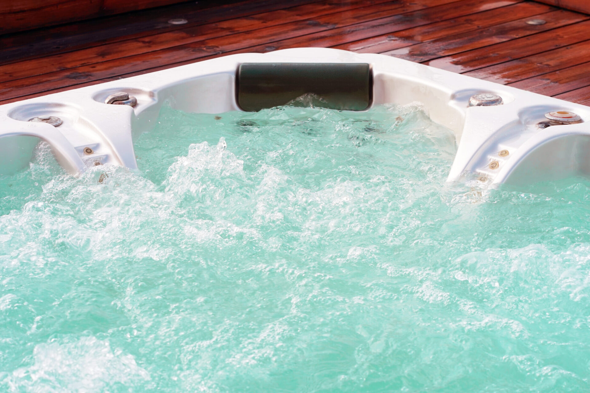 Thinking Of Buying A Hot Tub? Some Of Your Questions Answered blog image