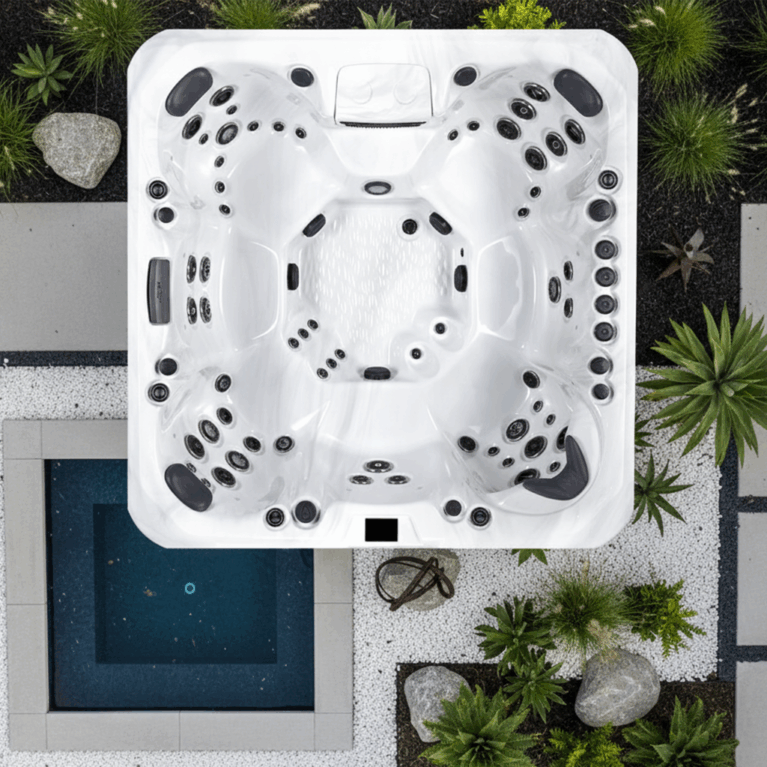 The Oslo 7 Person Hot Tub