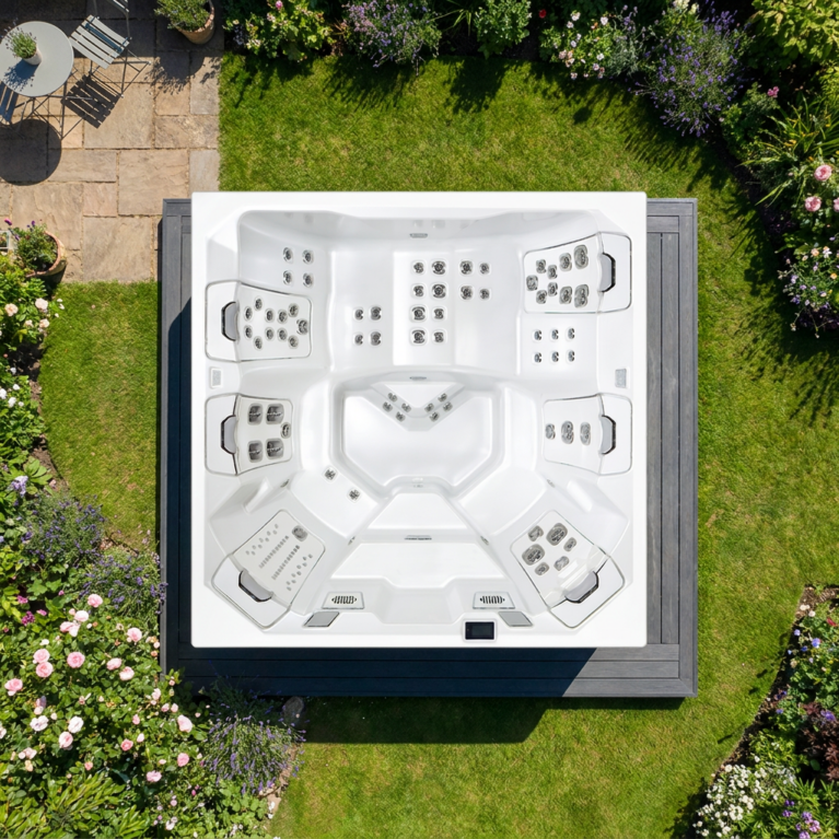 The Bullfrog M8 9 Person Hot Tub