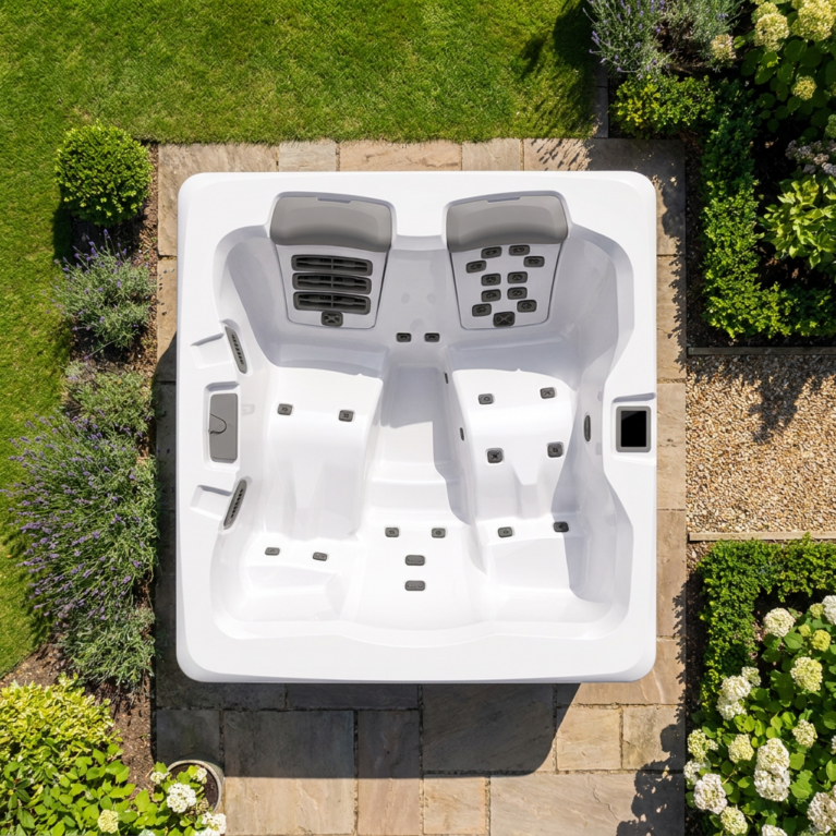 The Bullfrog A5D 3 Person Hot Tub