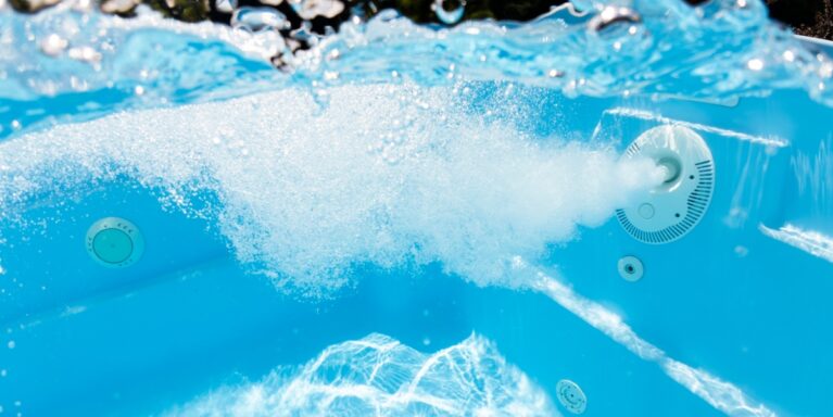 The Best Plug-and-Play Hot Tubs (and How They Work)