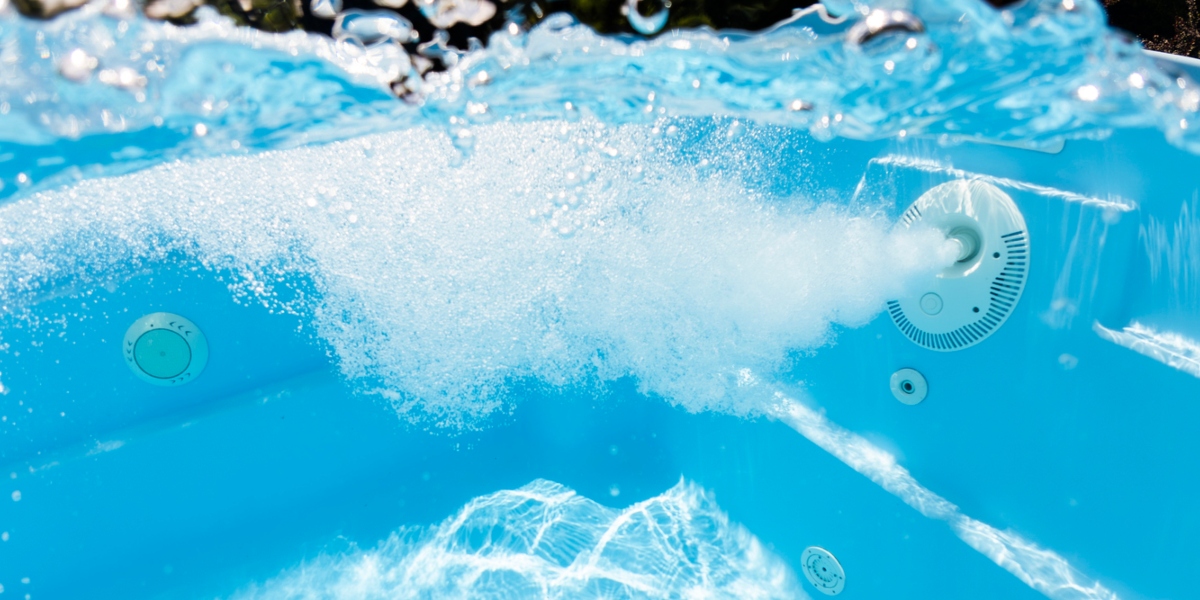 The Best Plug-and-Play Hot Tubs (and How They Work) blog image